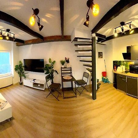 Robinshomes-Industrial Braunschweig Luaran gambar
