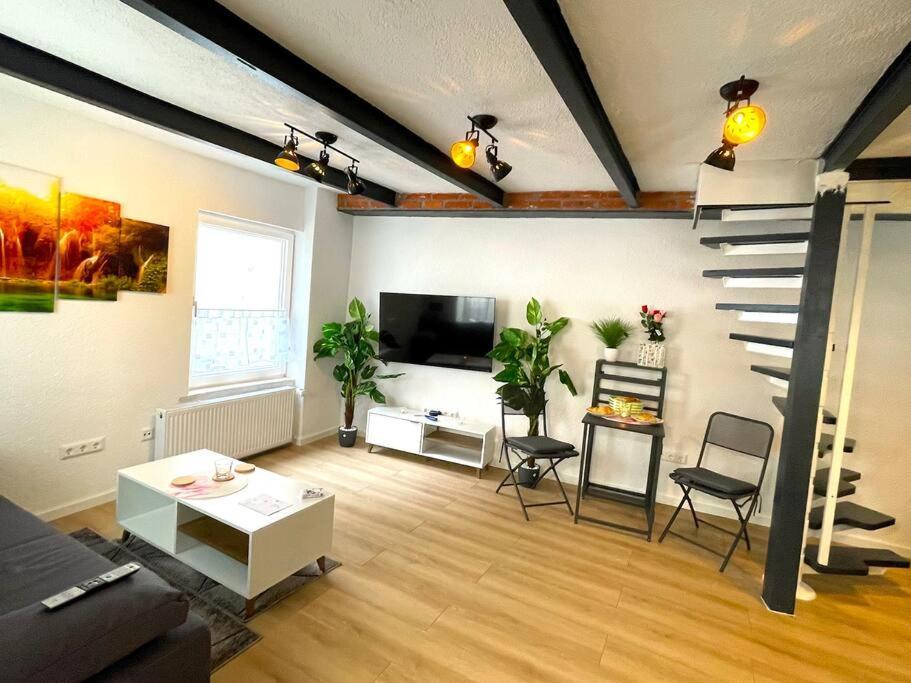 Robinshomes-Industrial Braunschweig Luaran gambar