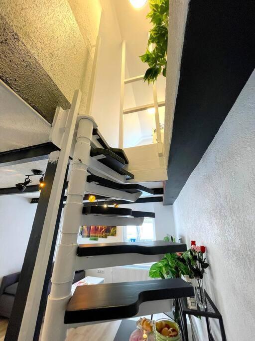 Robinshomes-Industrial Braunschweig Luaran gambar